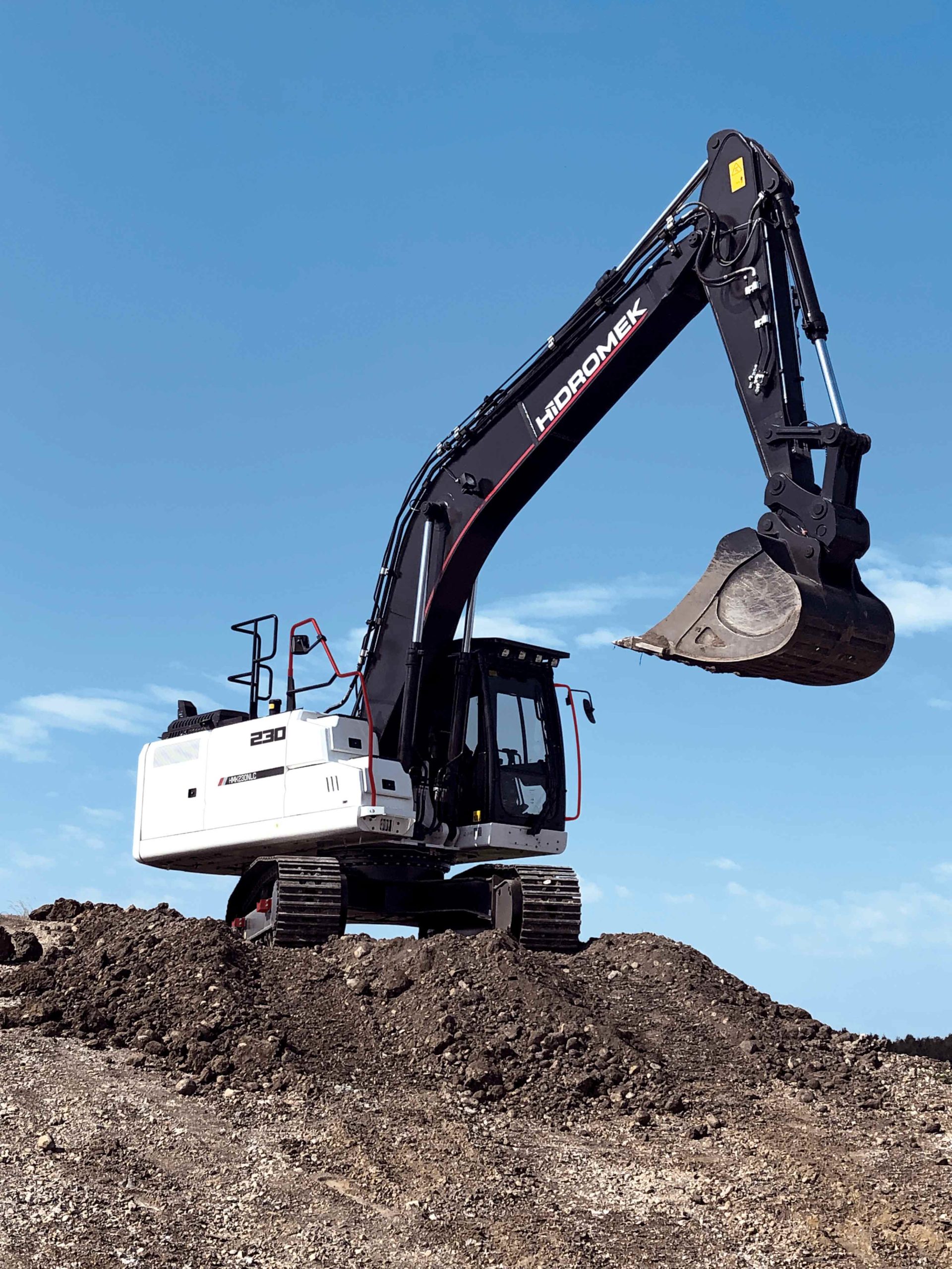 Hidromek HMK 230LC H4 - Image 4